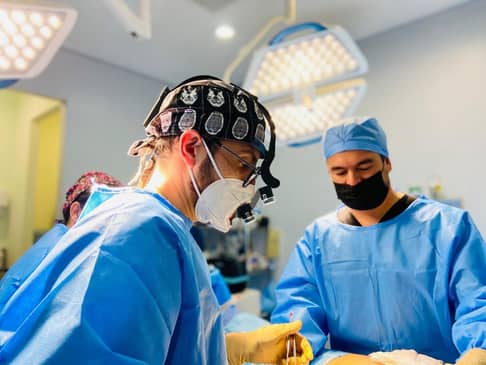 Slider image (2) Dr. Eduardo Cartagena - Plastic Surgeon in Mexico City